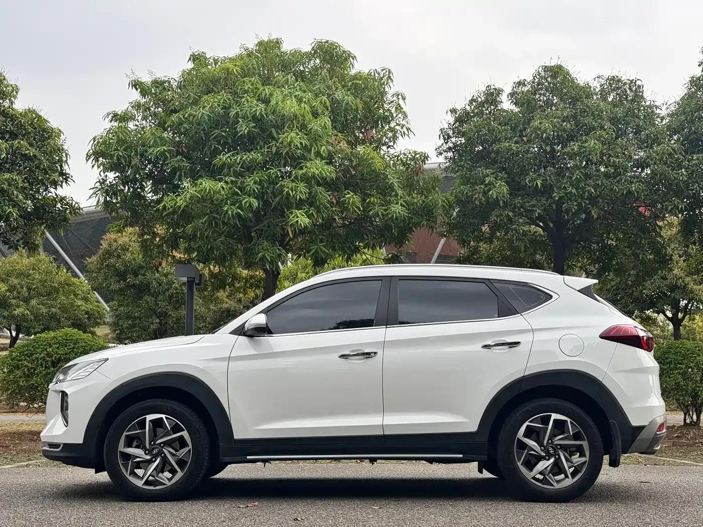 Tucson 2020 280TGDi Dual-Clutch Two-Wheel Drive Intelligent Edition (National V Emission Standard) — миниатюра 22