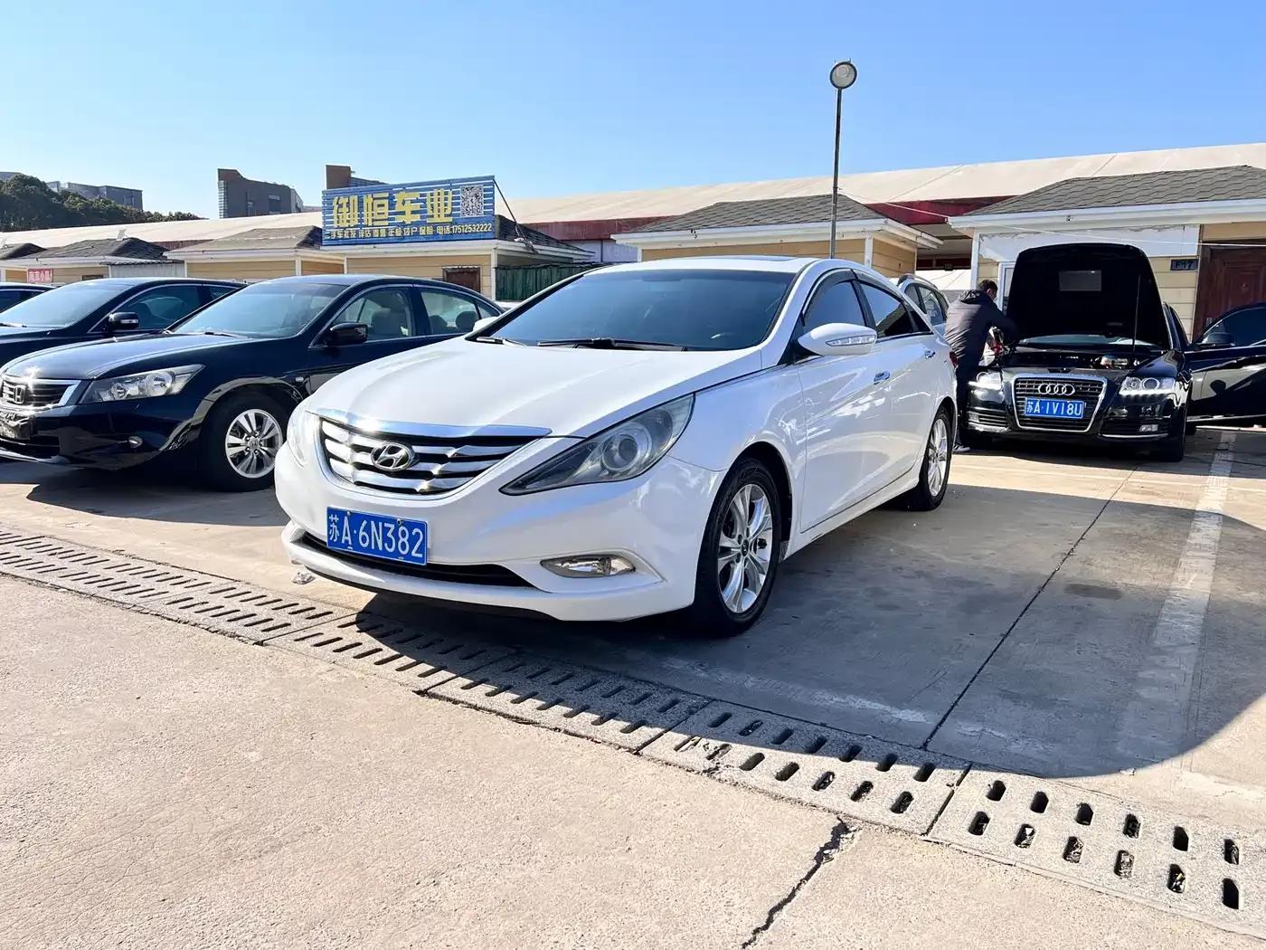 Sonata 2013 2.0L Automatic Premium Edition — миниатюра 3