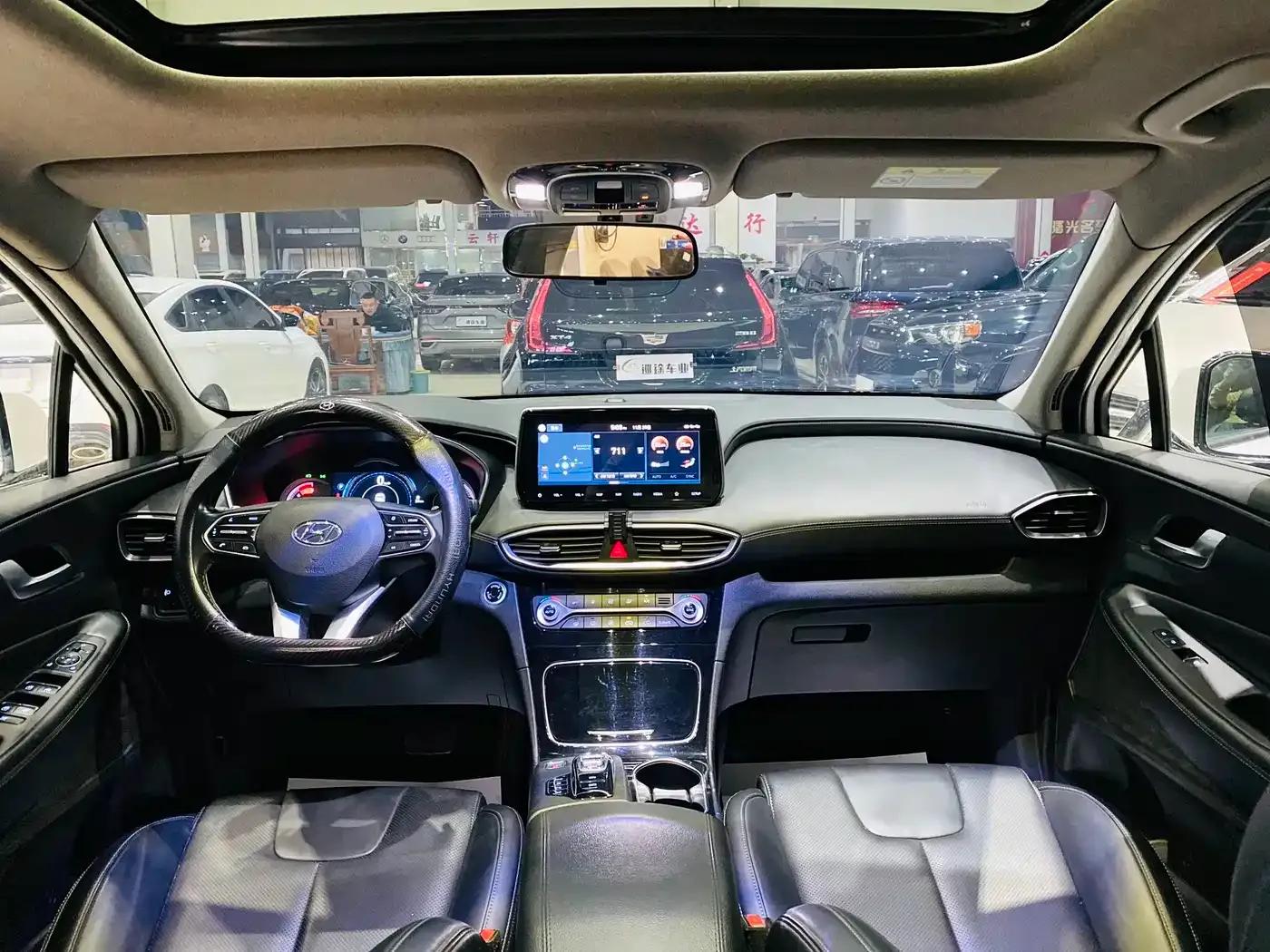 Santa Fe 2020 380 TGDi Automatic 2WD GLS Luxury Edition — миниатюра 4