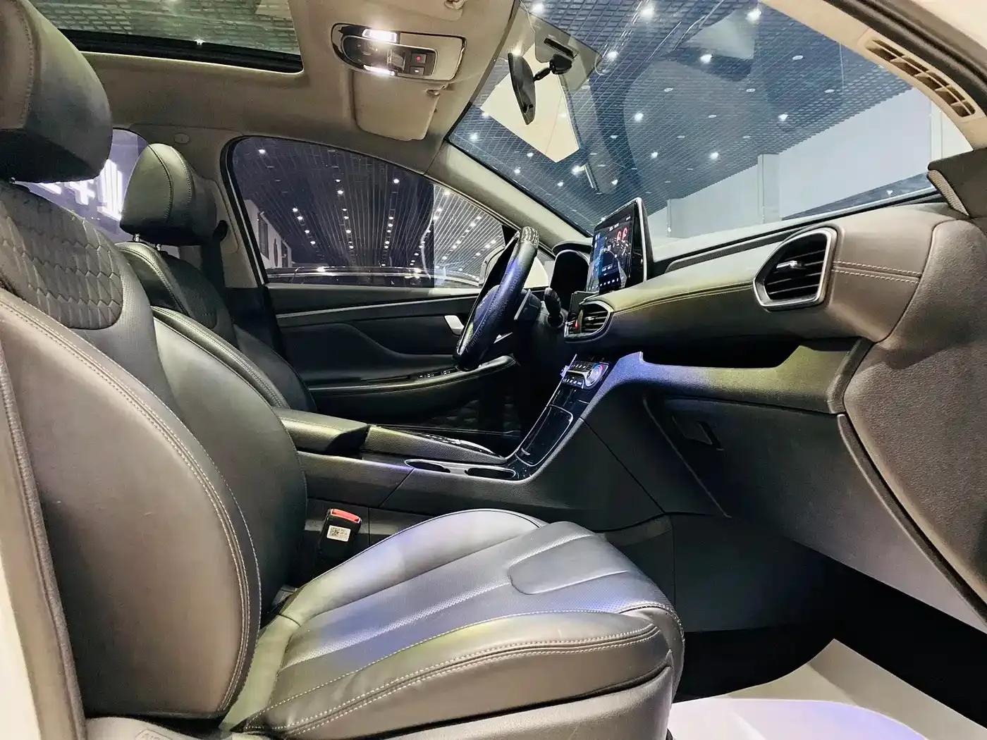 Santa Fe 2020 380 TGDi Automatic 2WD GLS Luxury Edition — миниатюра 10