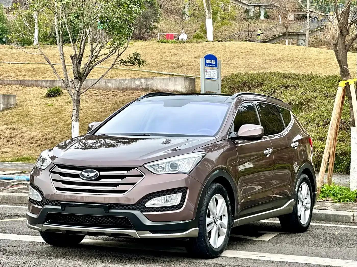 Santa Fe Imported 2013 3.0L 4WD Comfort Navigation Edition 7-Seater Euro IV — миниатюра 1