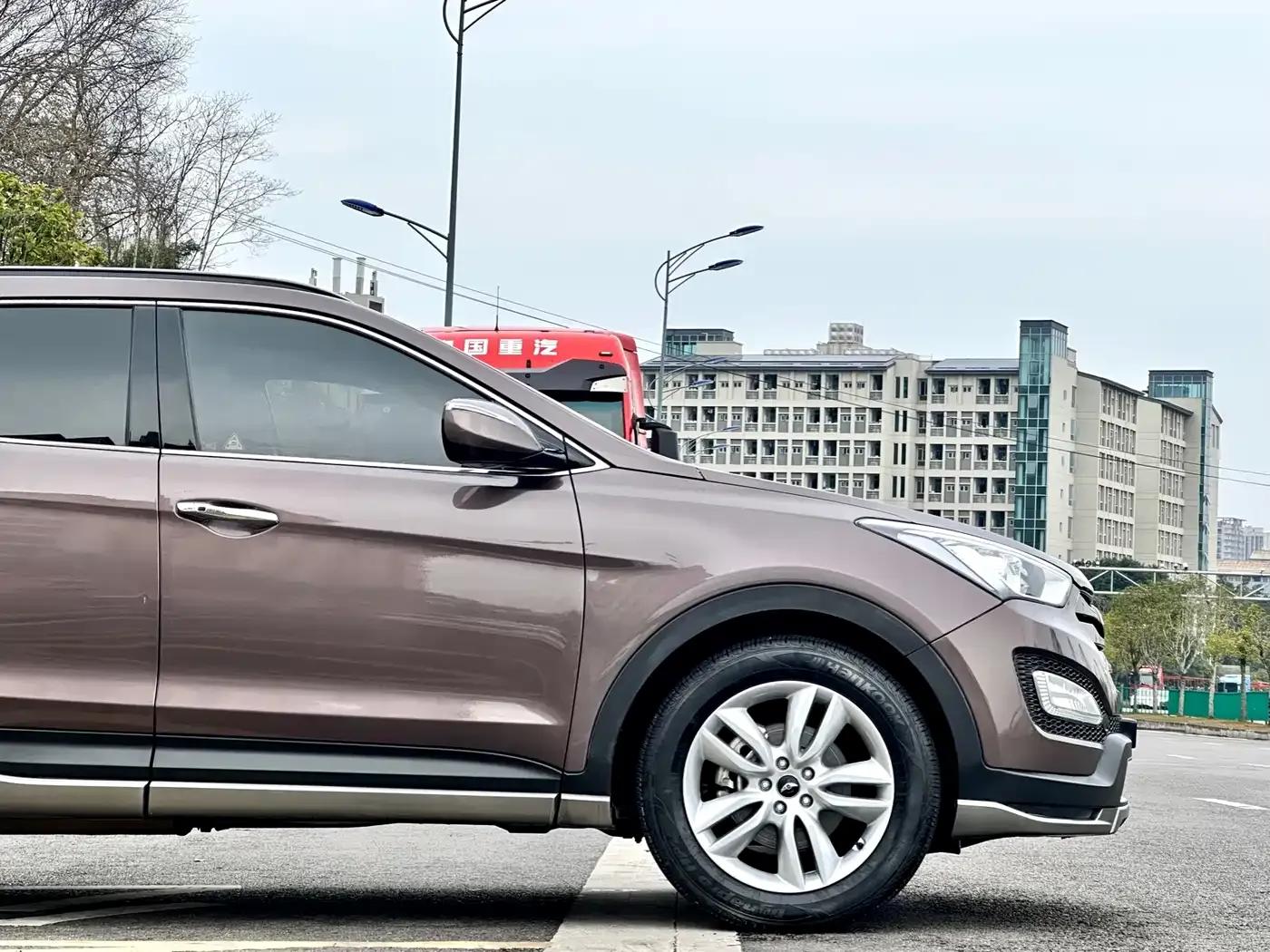 Santa Fe Imported 2013 3.0L 4WD Comfort Navigation Edition 7-Seater Euro IV — миниатюра 12