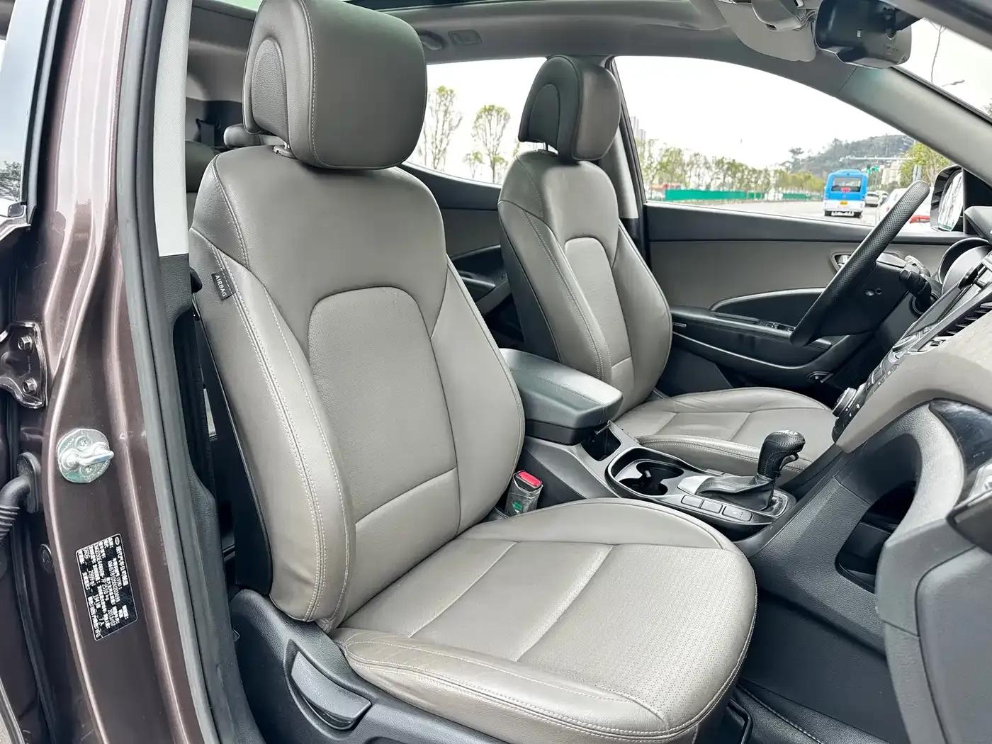 Santa Fe Imported 2013 3.0L 4WD Comfort Navigation Edition 7-Seater Euro IV — миниатюра 26