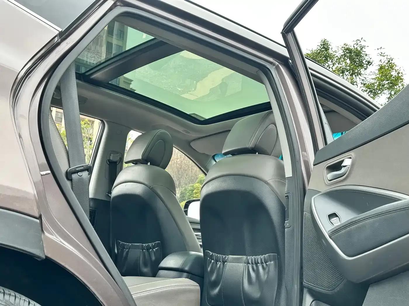 Santa Fe Imported 2013 3.0L 4WD Comfort Navigation Edition 7-Seater Euro IV — миниатюра 28