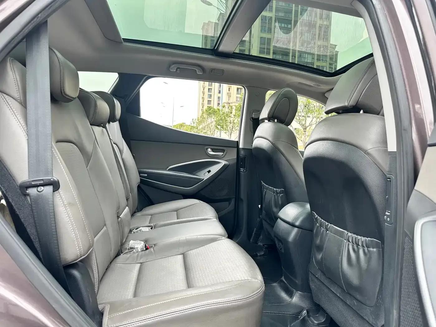 Santa Fe Imported 2013 3.0L 4WD Comfort Navigation Edition 7-Seater Euro IV — миниатюра 30
