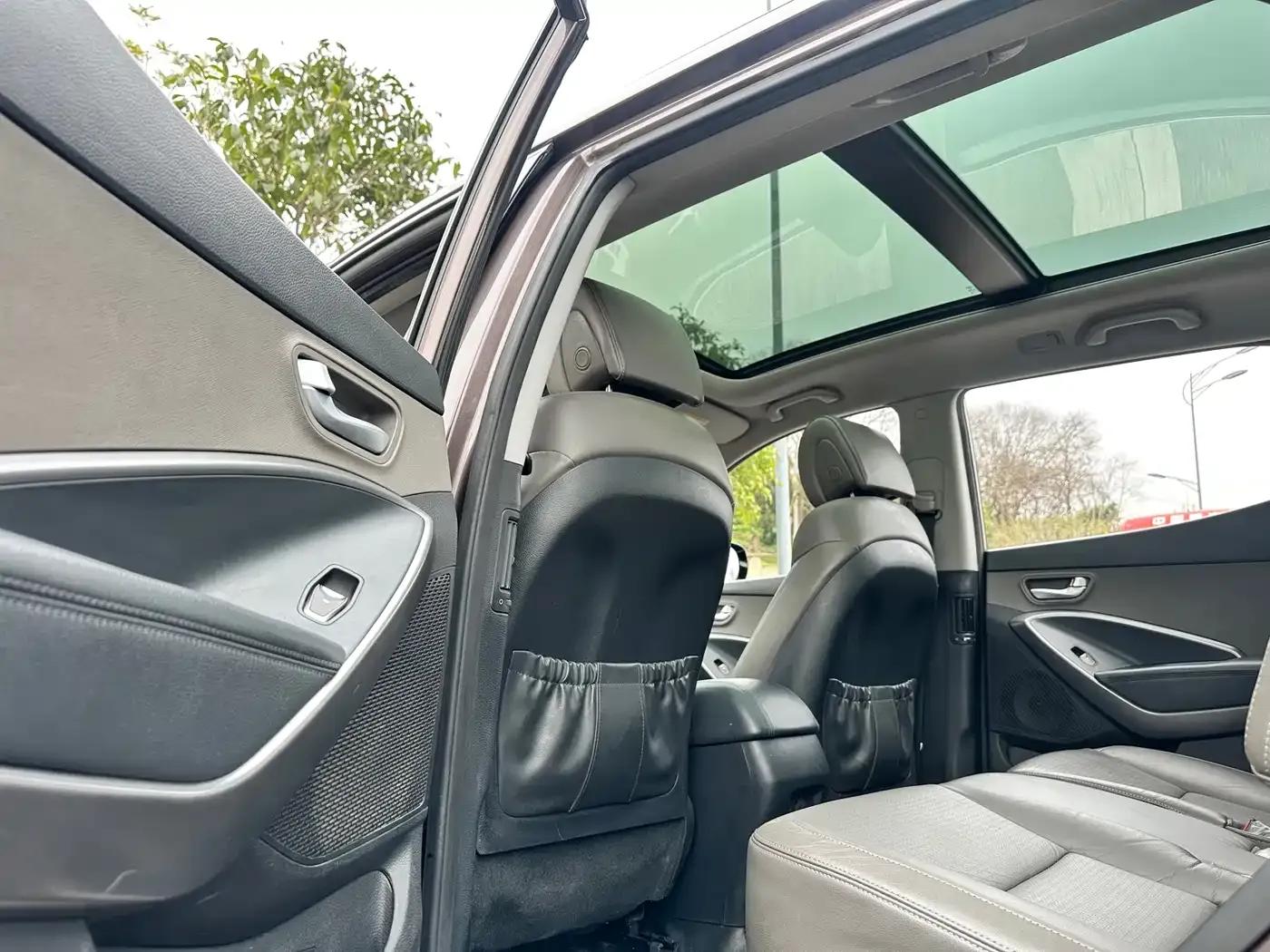 Santa Fe Imported 2013 3.0L 4WD Comfort Navigation Edition 7-Seater Euro IV — миниатюра 31