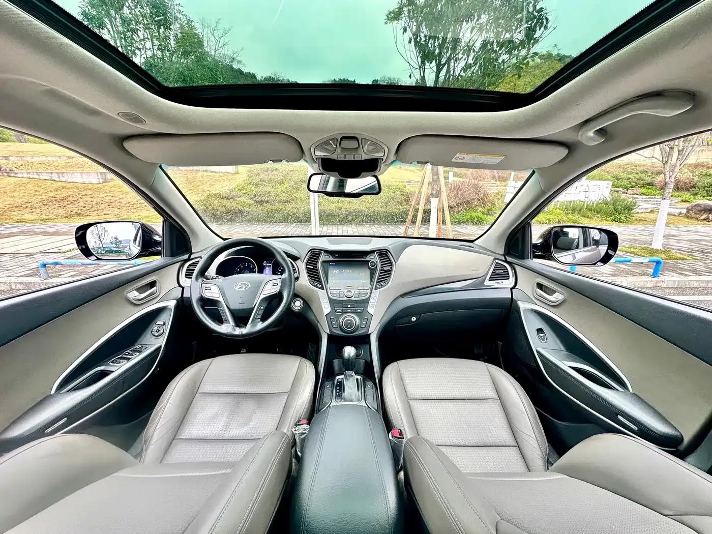 Santa Fe Imported 2013 3.0L 4WD Comfort Navigation Edition 7-Seater Euro IV — миниатюра 37