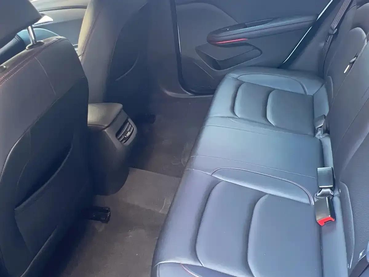 Chevrolet Cruze 2022 Mild Hybrid RS 330T Automatic Comfort Edition — миниатюра 6