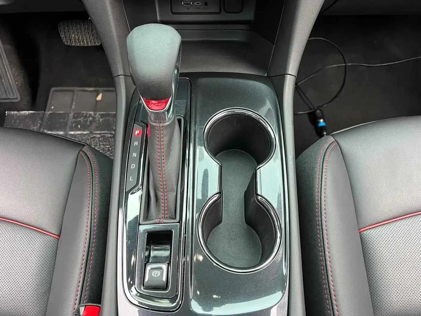 Equinox 2022 Mild Hybrid 550T RS Intelligent Crossover Edition — миниатюра 15