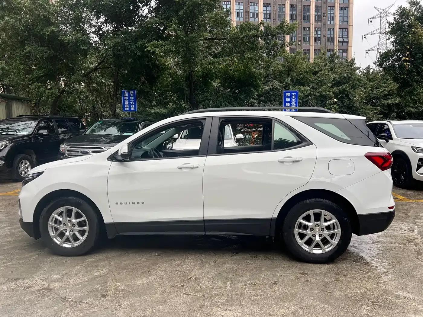 2021 Chevrolet Equinox 535T Cross Edition — миниатюра 6