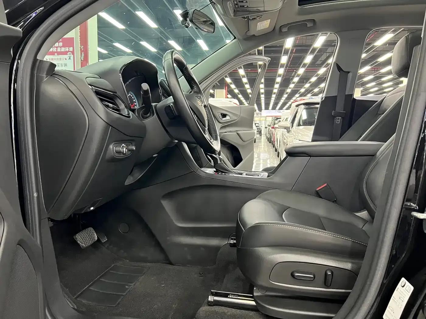 2022 Chevrolet Equinox 535T Cross Edition — миниатюра 5