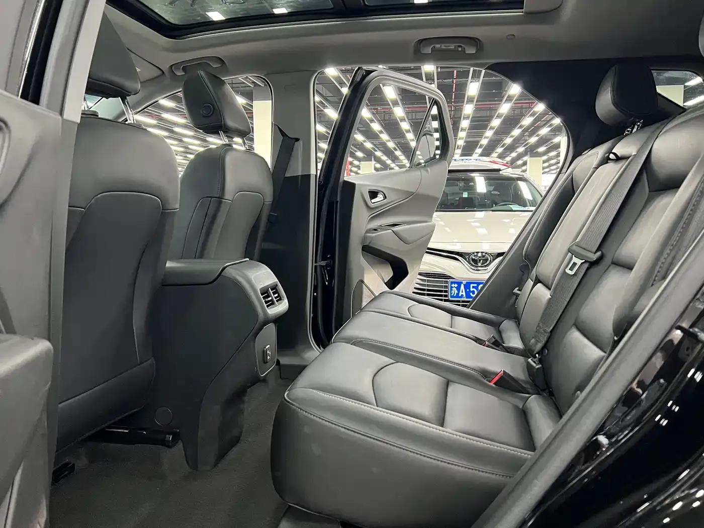 2022 Chevrolet Equinox 535T Cross Edition — миниатюра 8