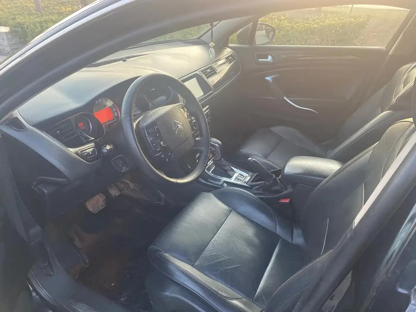 Citroën C5 2013 2.0L Automatic Premium Edition — миниатюра 4
