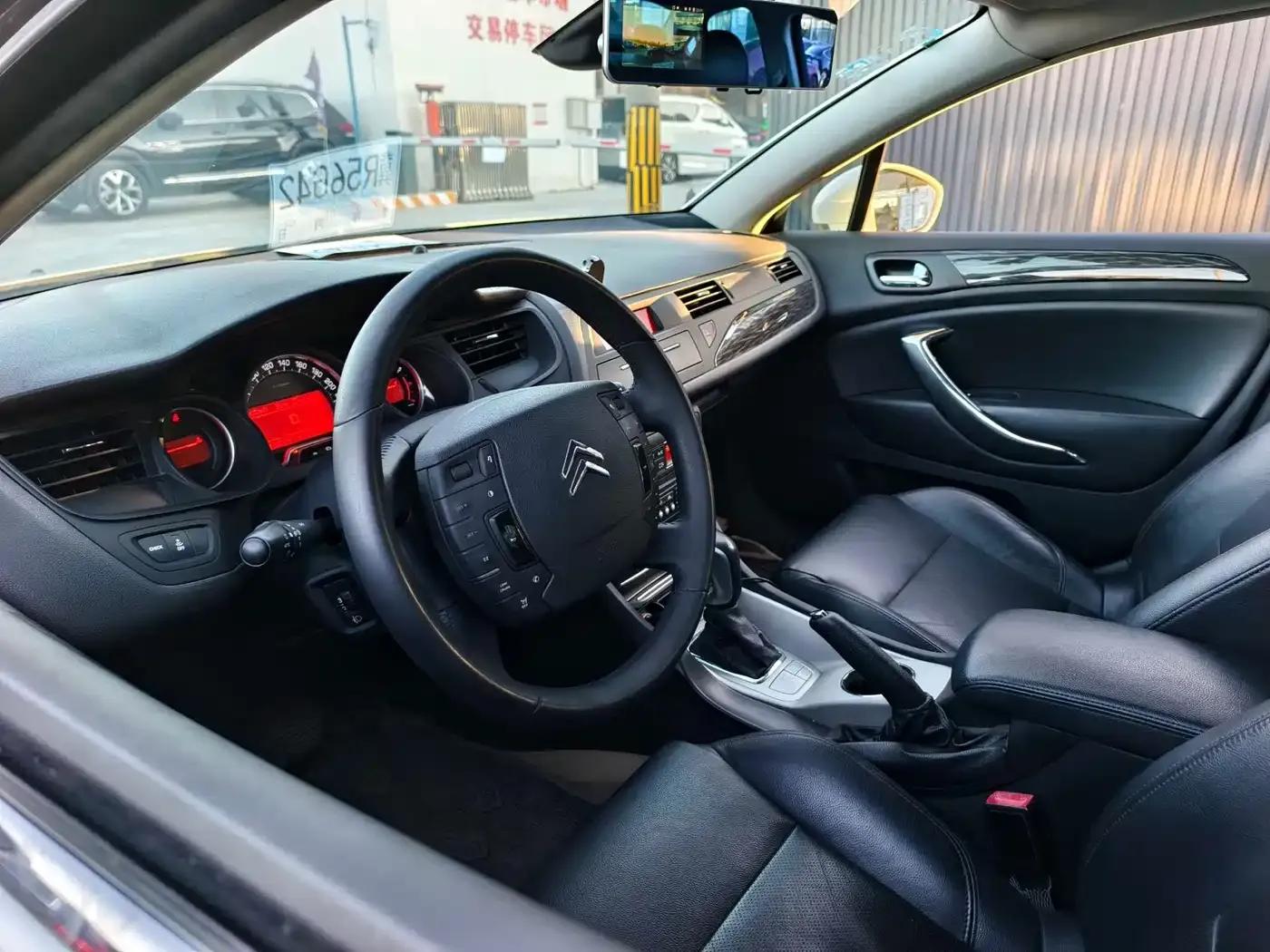 Citroën C5 2010 2.3L Automatic Premium — миниатюра 8