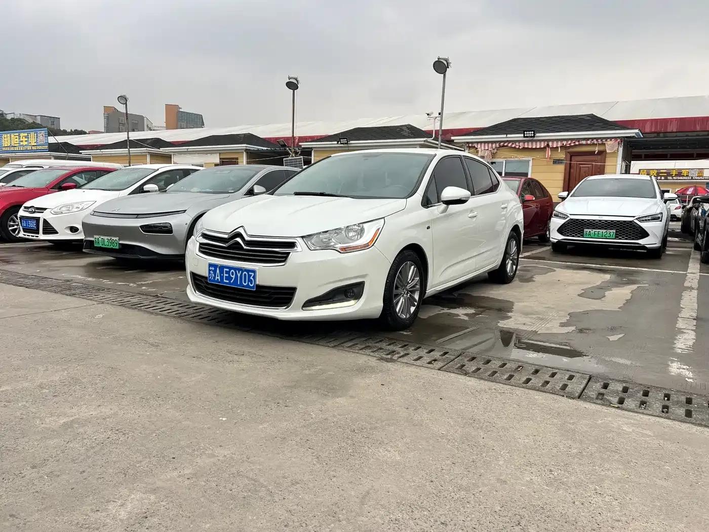 Citroën C4L 2015 1.8L Automatic Luxury Edition — миниатюра 3