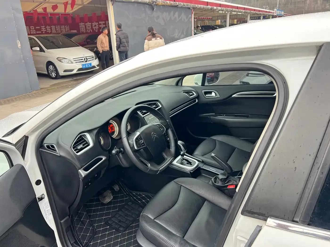 Citroën C4L 2015 1.8L Automatic Luxury Edition — миниатюра 9