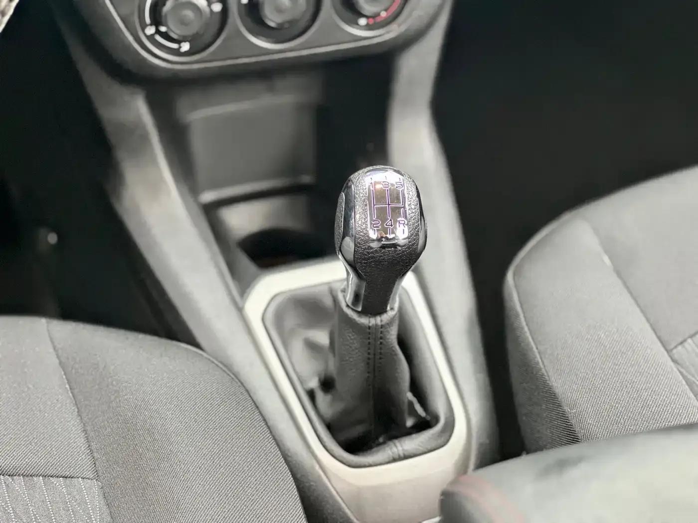 2016 Citroën Elysee 1.6L Manual Fashion Edition — миниатюра 30