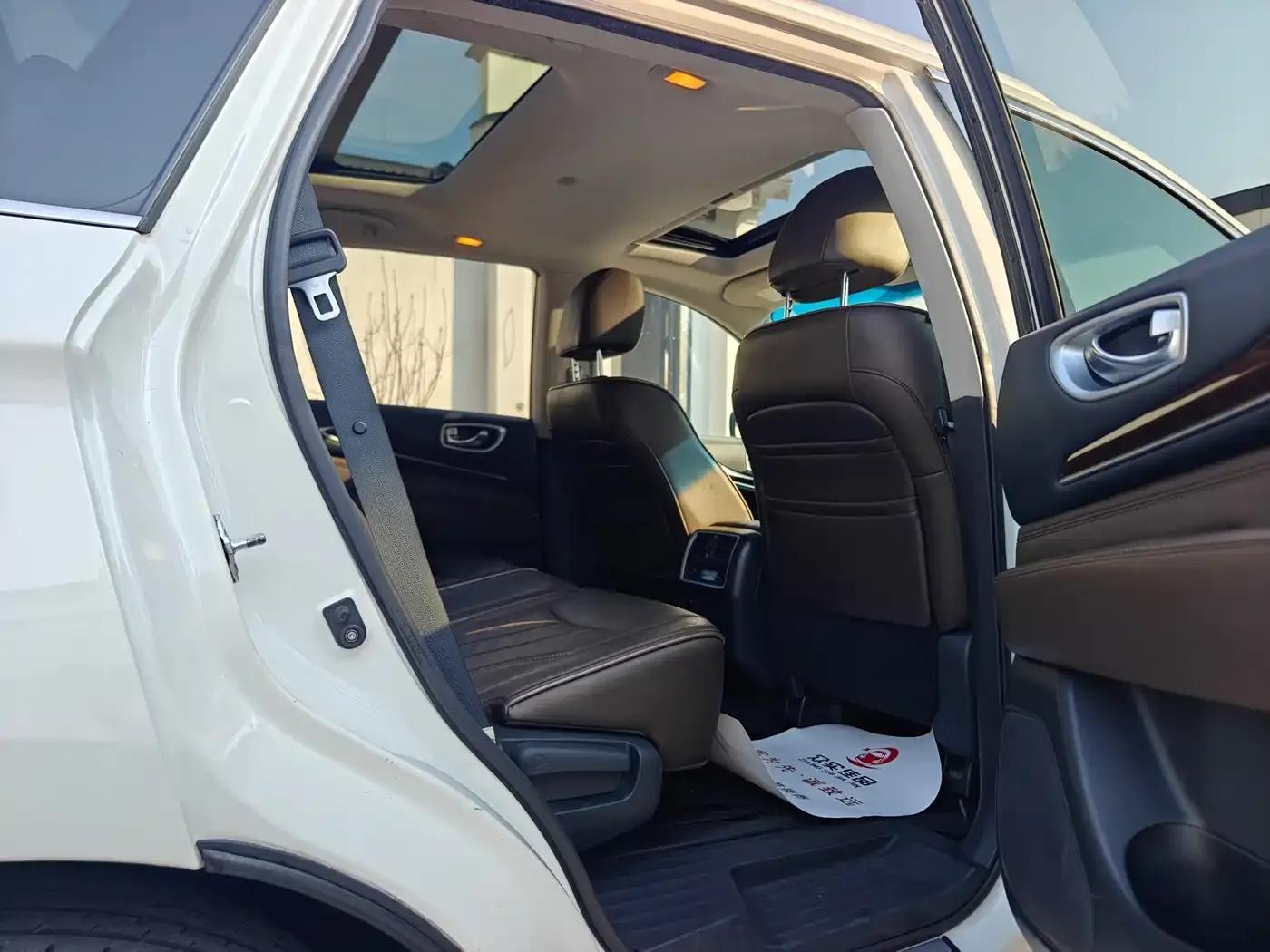 Infiniti QX60 (Imported) 2014 2.5 S/C Hybrid 2WD Excellence Edition — миниатюра 21