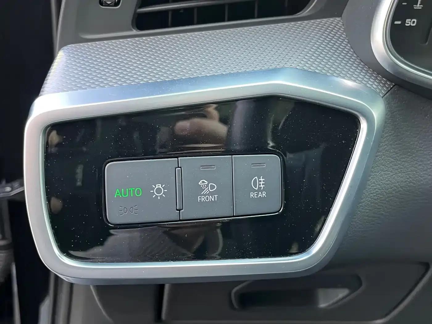 Audi A6L 2021 45 TFSI Premium Dynamic Edition — миниатюра 15