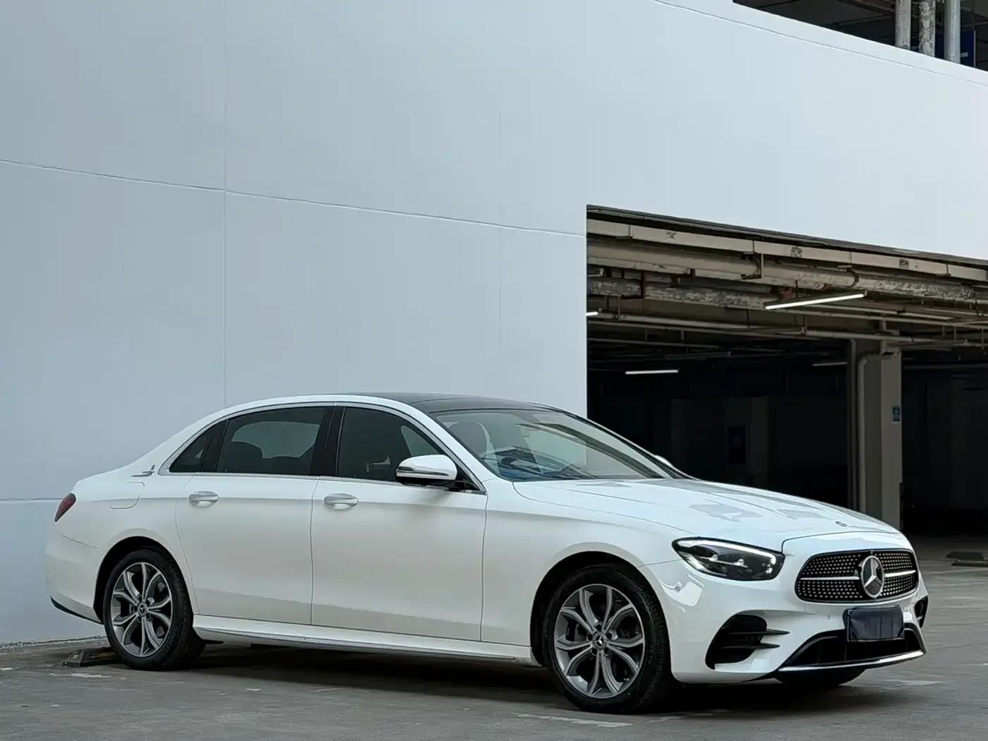 Mercedes-Benz E-Class 2022 E 300 L Sport Luxury — миниатюра 3