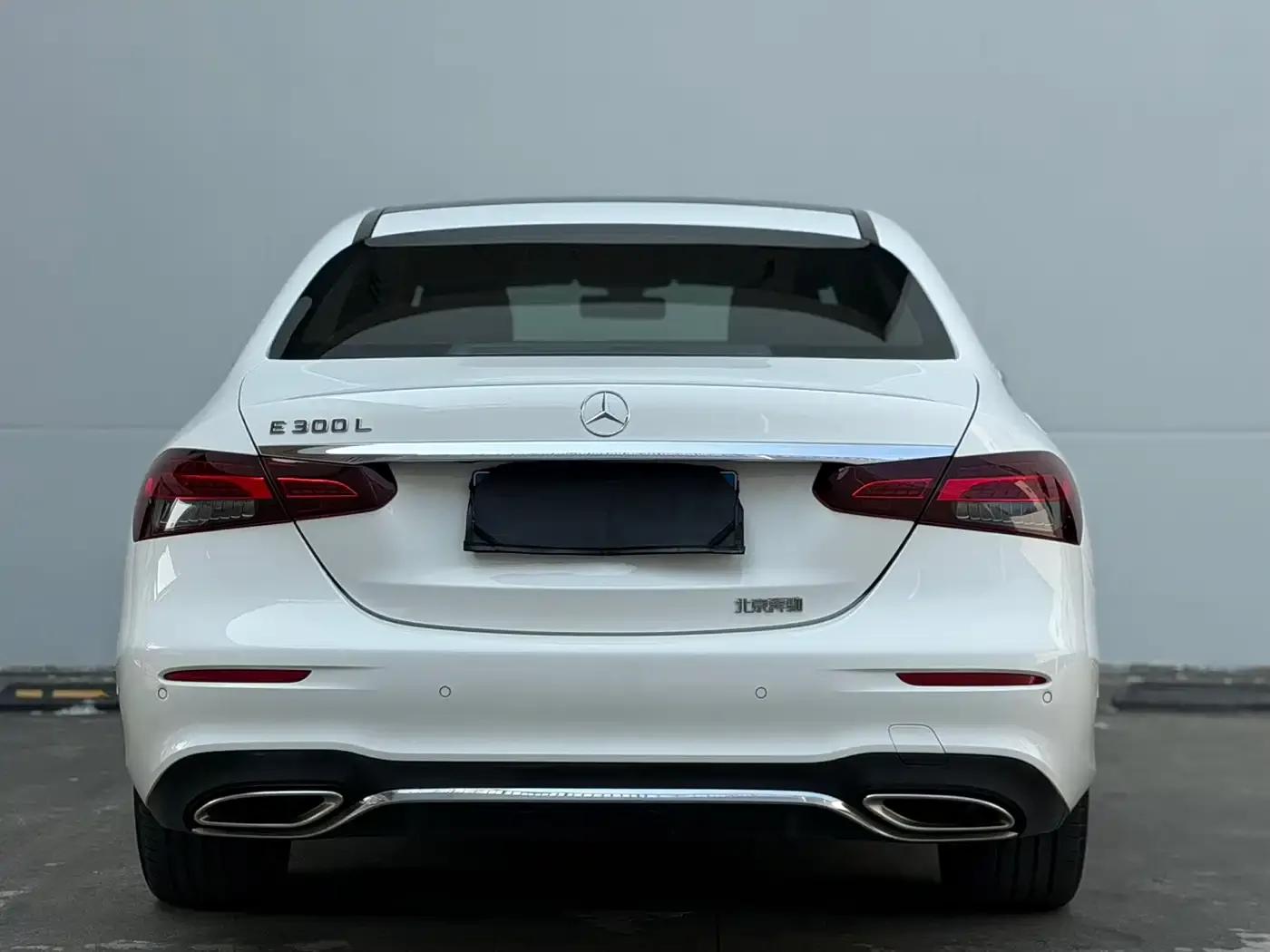 Mercedes-Benz E-Class 2022 E 300 L Sport Luxury — миниатюра 9