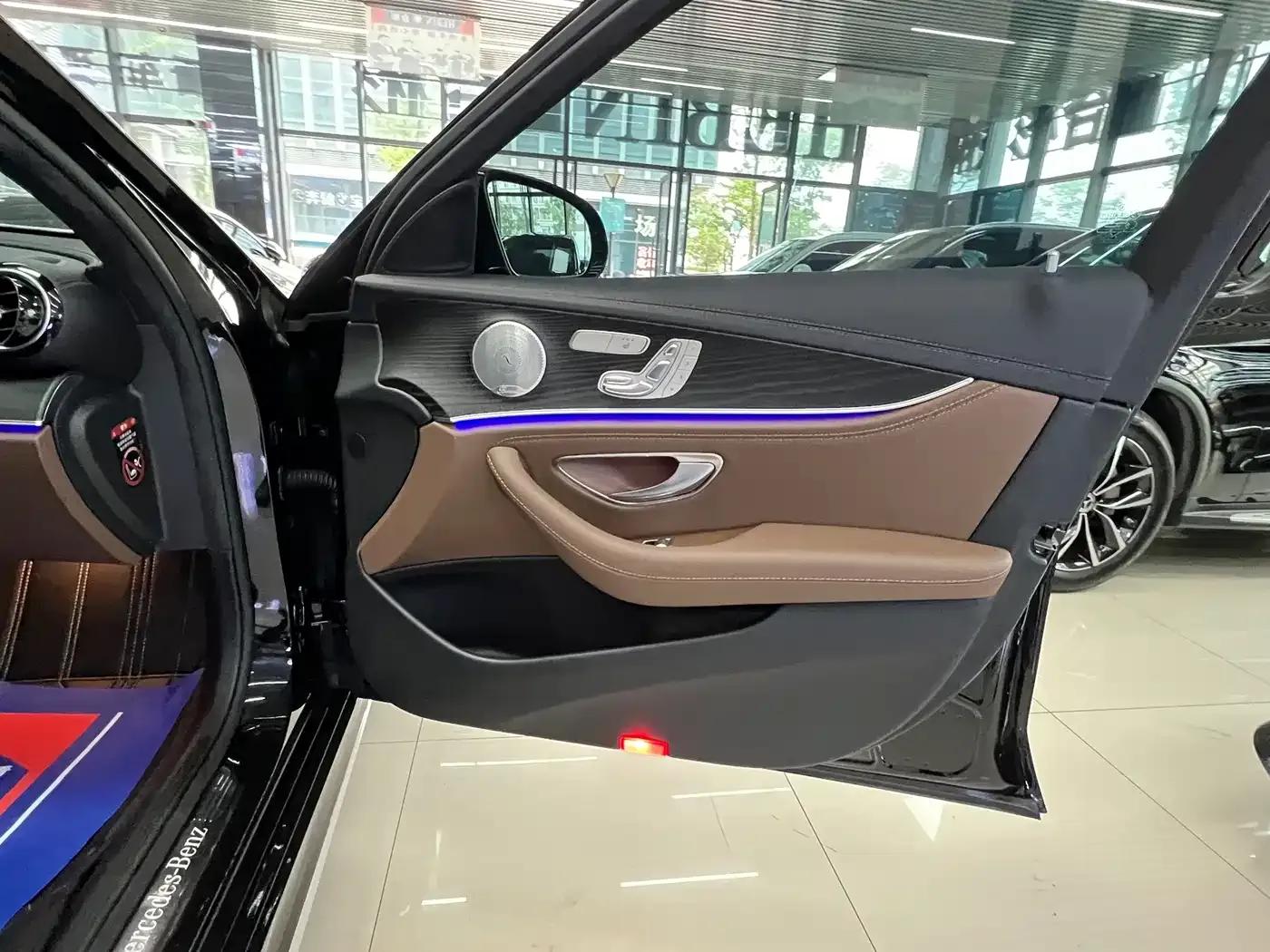 Mercedes-Benz E-Class 2021 Facelift E 300 L Sport Luxury — миниатюра 33