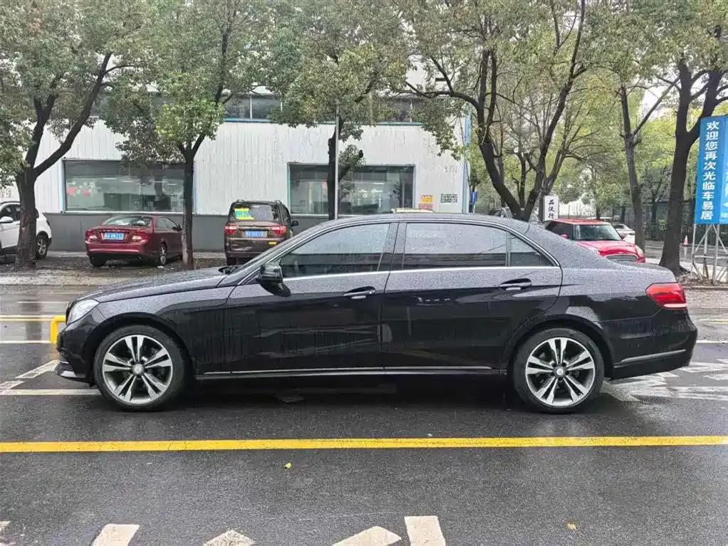 2015 Mercedes-Benz E-Class E 200 L — миниатюра 7