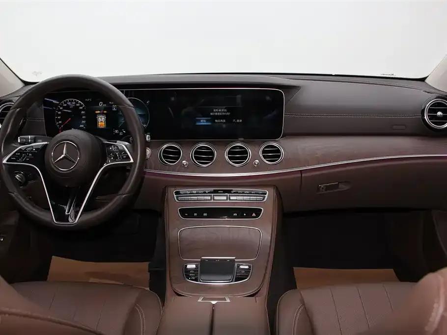 Mercedes-Benz E-Class 2023 Facelift E 300 L Fashion Model — миниатюра 14
