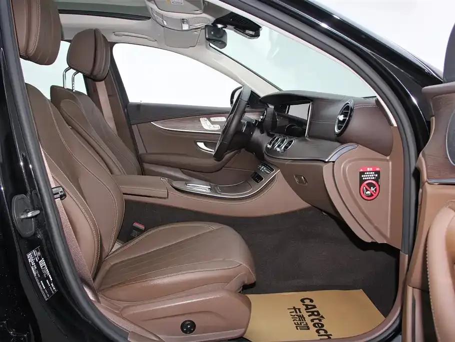 Mercedes-Benz E-Class 2023 Facelift E 300 L Fashion Model — миниатюра 19