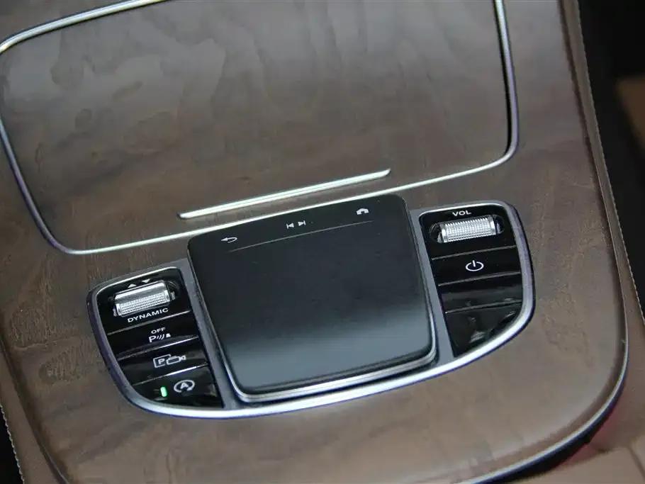 Mercedes-Benz E-Class 2023 Facelift E 300 L Fashion Model — миниатюра 29