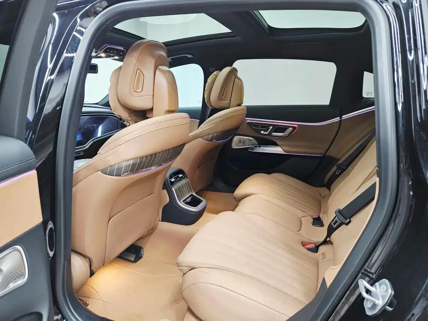 2025 Mercedes-Benz E-Class E 300 L Luxury — миниатюра 8