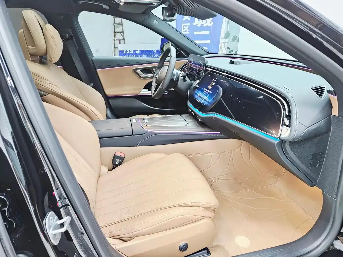 2025 Mercedes-Benz E-Class E 300 L Luxury — миниатюра 10
