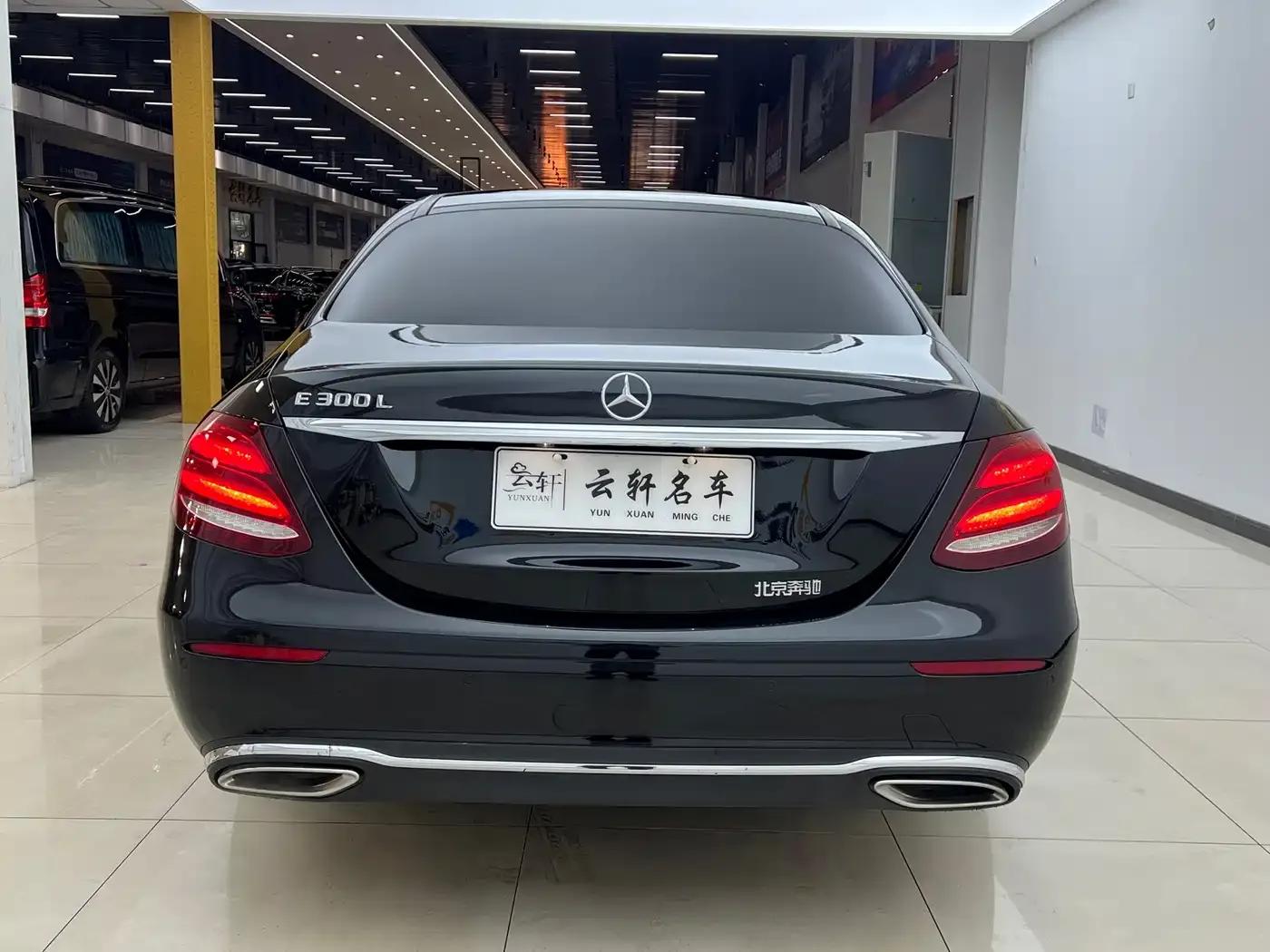 2017 Mercedes-Benz E-Class E 300 L Luxury — миниатюра 21