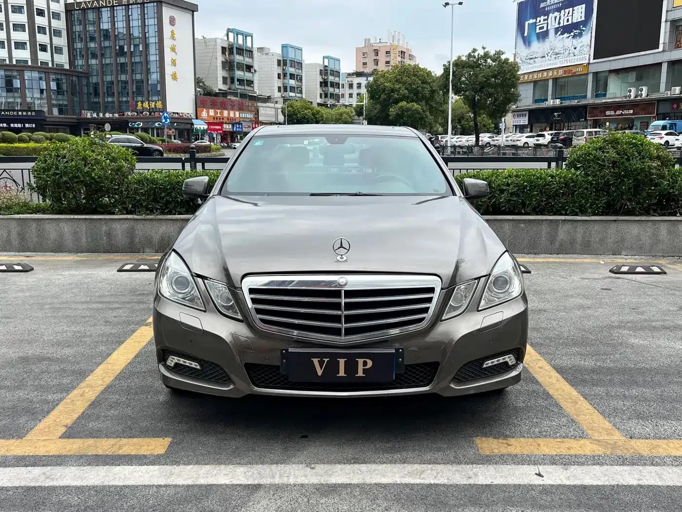 Imported Mercedes-Benz E-Class 2010 E 260 CGI Fashion Model — миниатюра 2