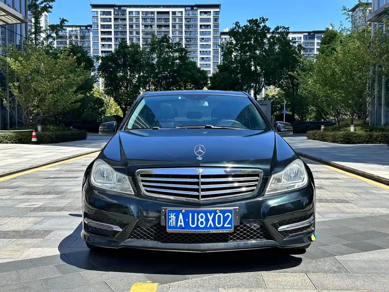 Mercedes-Benz C-Class 2013 C 260 CGI Fashion Model — миниатюра 2