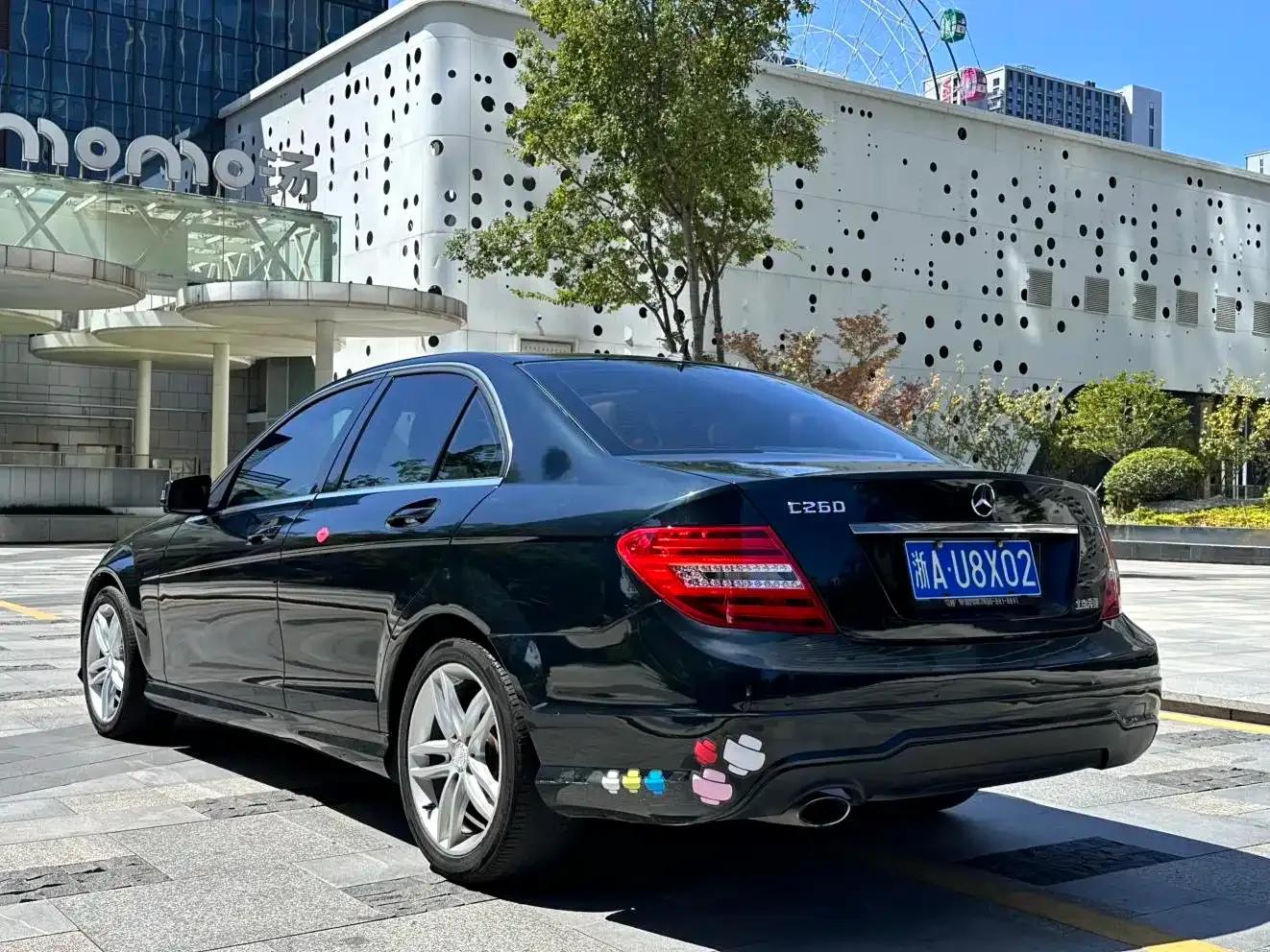 Mercedes-Benz C-Class 2013 C 260 CGI Fashion Model — миниатюра 6