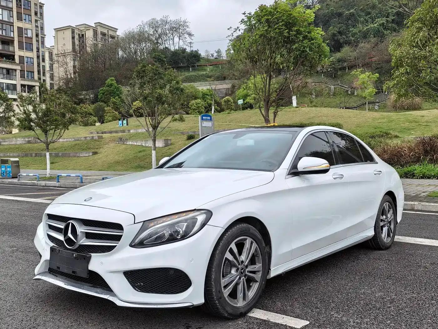 2015 Mercedes-Benz C-Class C 200 L Sport — миниатюра 3