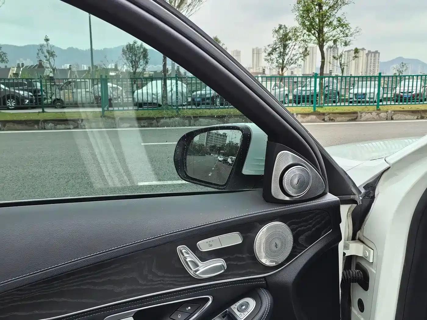 2015 Mercedes-Benz C-Class C 200 L Sport — миниатюра 7