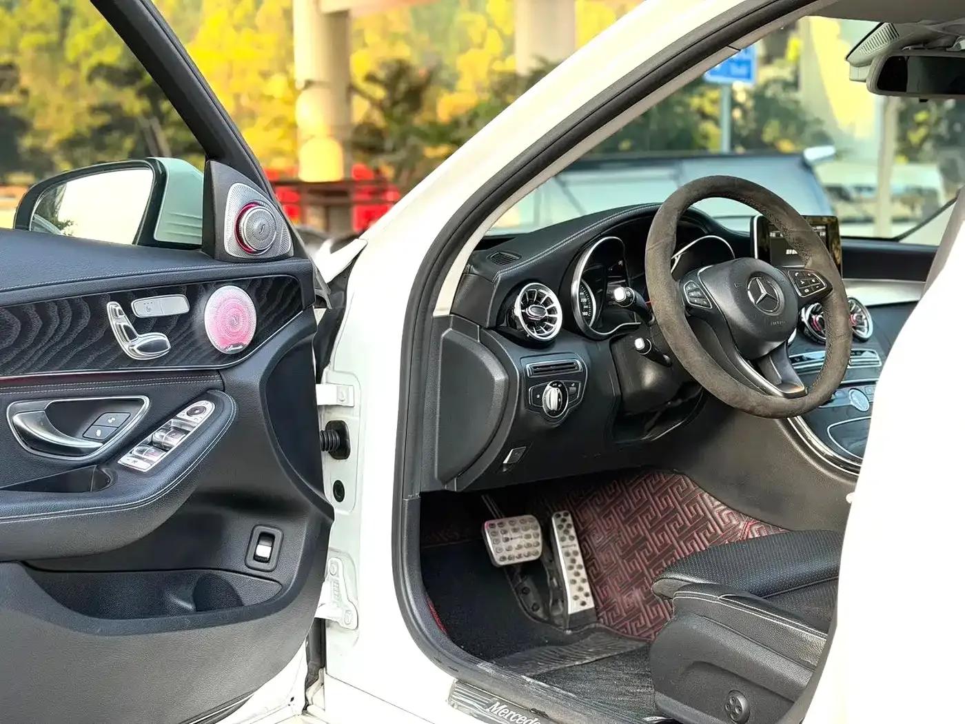 Mercedes-Benz C-Class 2015 Facelift C 200 L Sport — миниатюра 4
