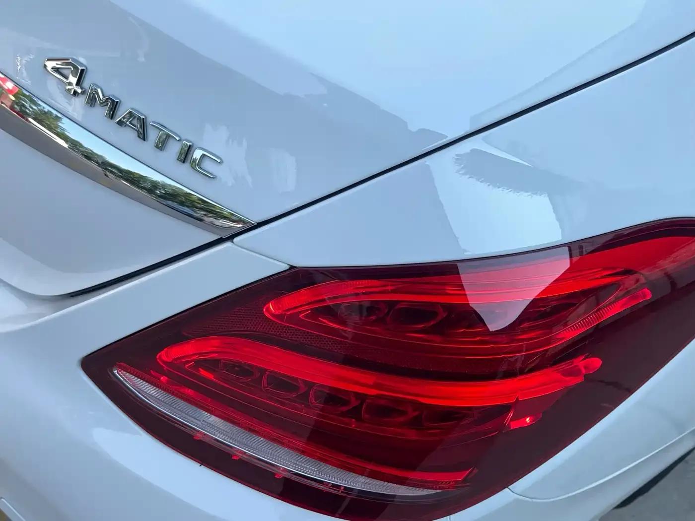 2017 Mercedes-Benz C-Class C 200 L 4MATIC Sport Edition — миниатюра 27