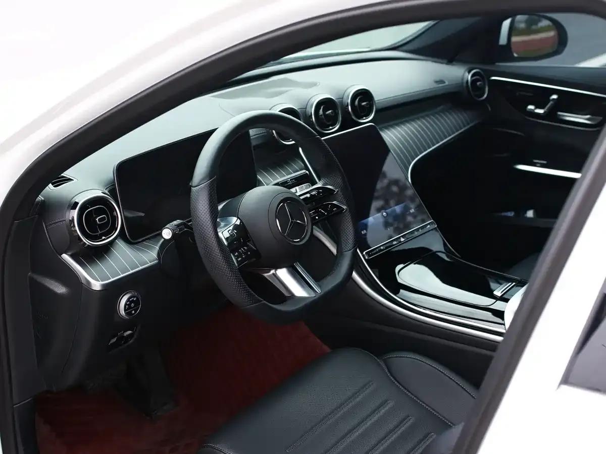 2022 Mercedes-Benz C-Class C 200 L Sport Edition — миниатюра 4