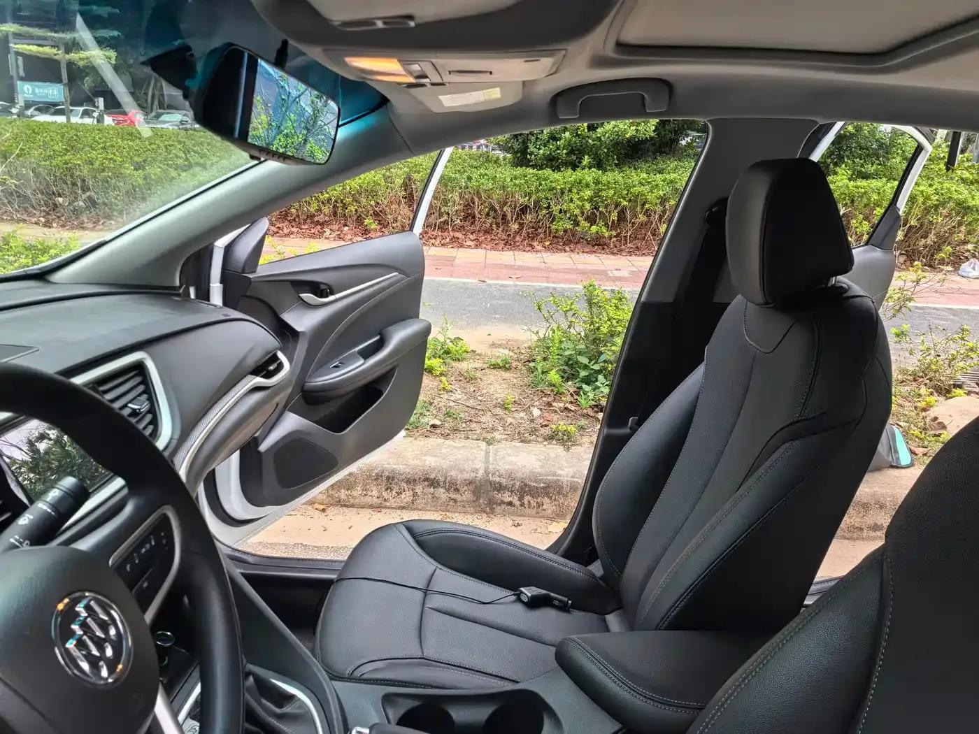 Buick Excelle 2021 Classic 1.5L Automatic Elite — миниатюра 8