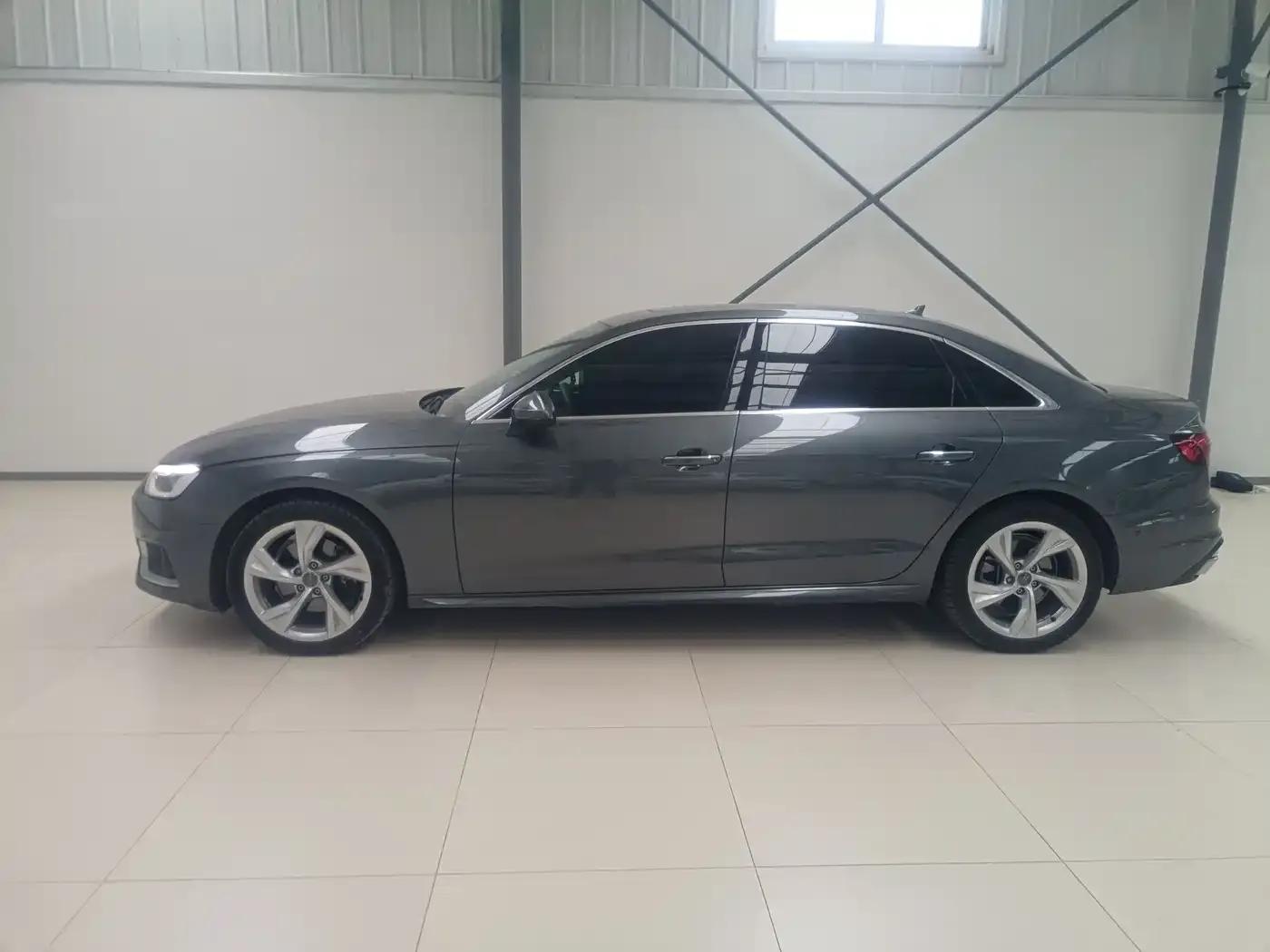 Audi A4L 2020 40 TFSI Luxury Elegance — миниатюра 3