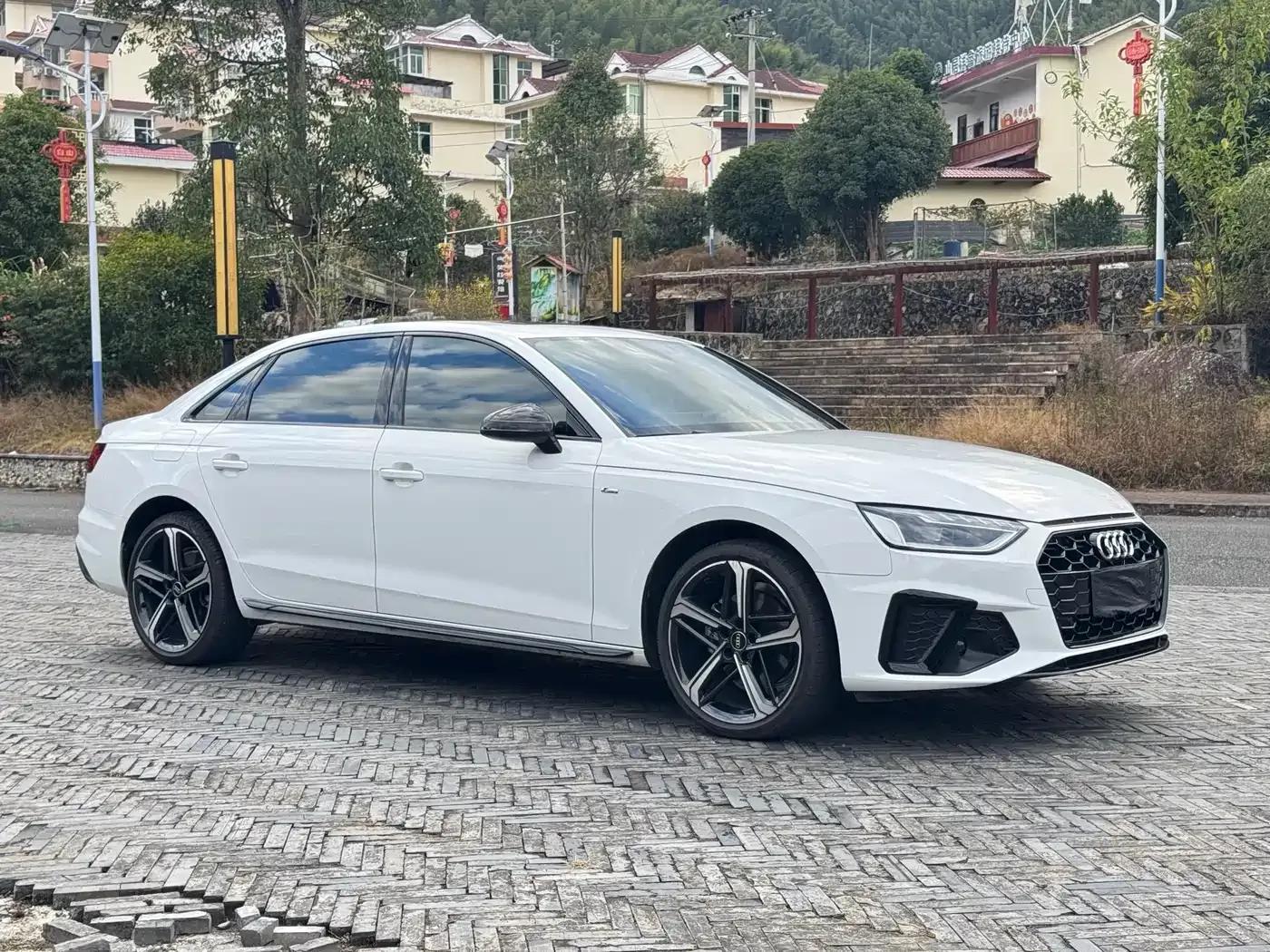 Audi A4L 2024 40 TFSI Luxury Dynamic — миниатюра 3