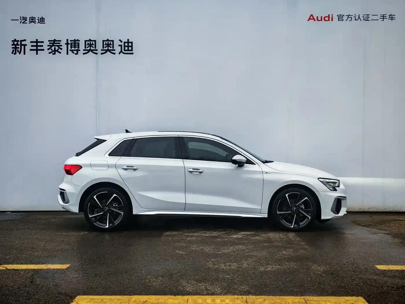 Audi A3 2023 Sportback 35 TFSI Fashion Sport — миниатюра 4
