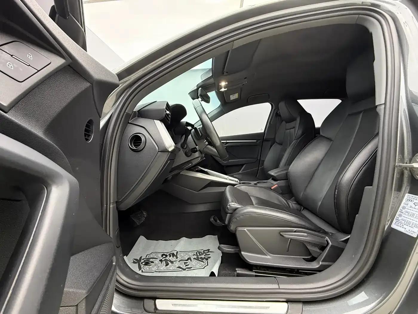 Audi A3 2021 Sportback 35 TFSI Progressive Elegance — миниатюра 17