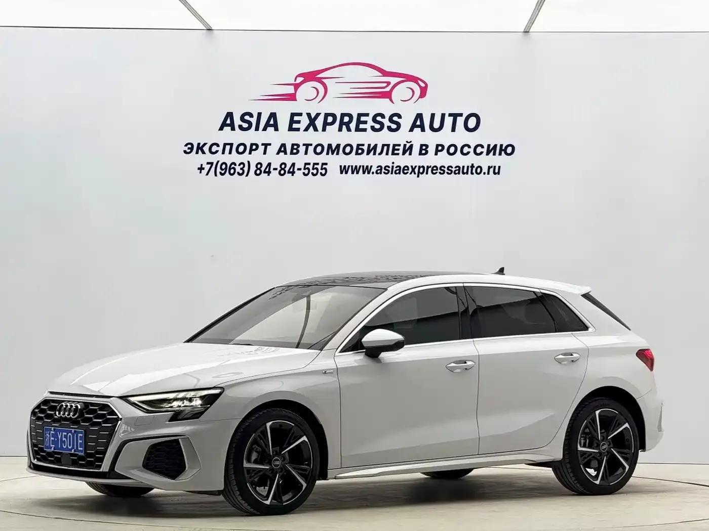 Audi A3 2022 Sportback 35 TFSI Luxury Sport — миниатюра 1