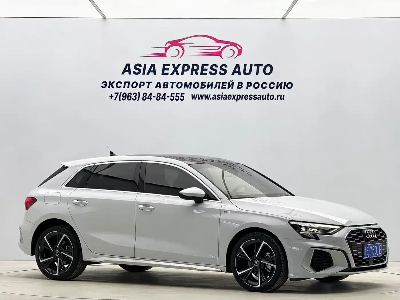 Audi A3 2022 Sportback 35 TFSI Luxury Sport — миниатюра 3