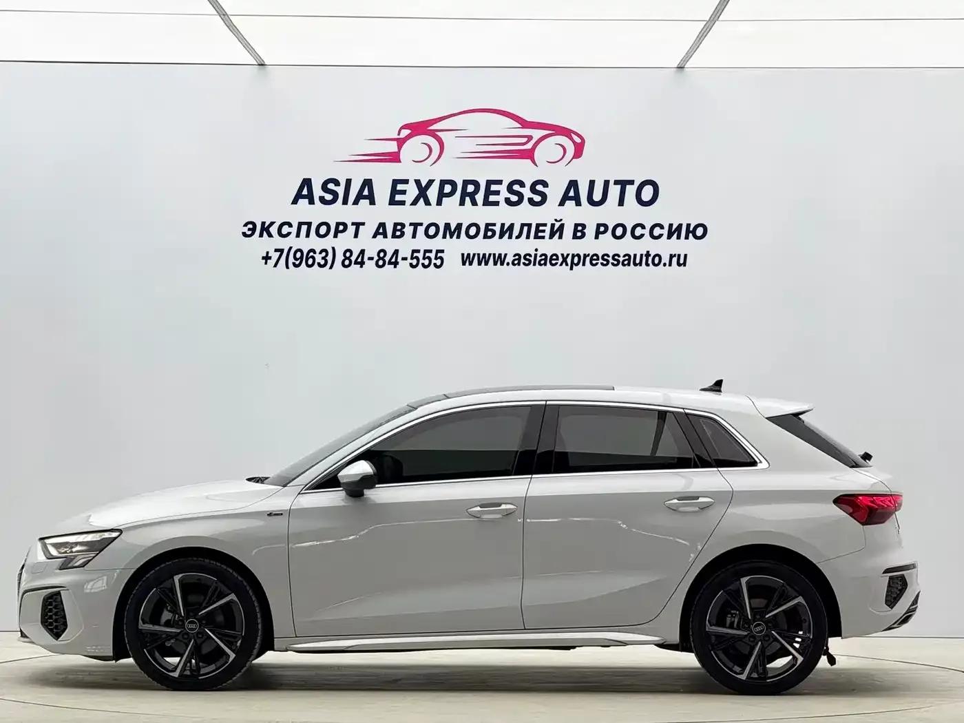 Audi A3 2022 Sportback 35 TFSI Luxury Sport — миниатюра 7