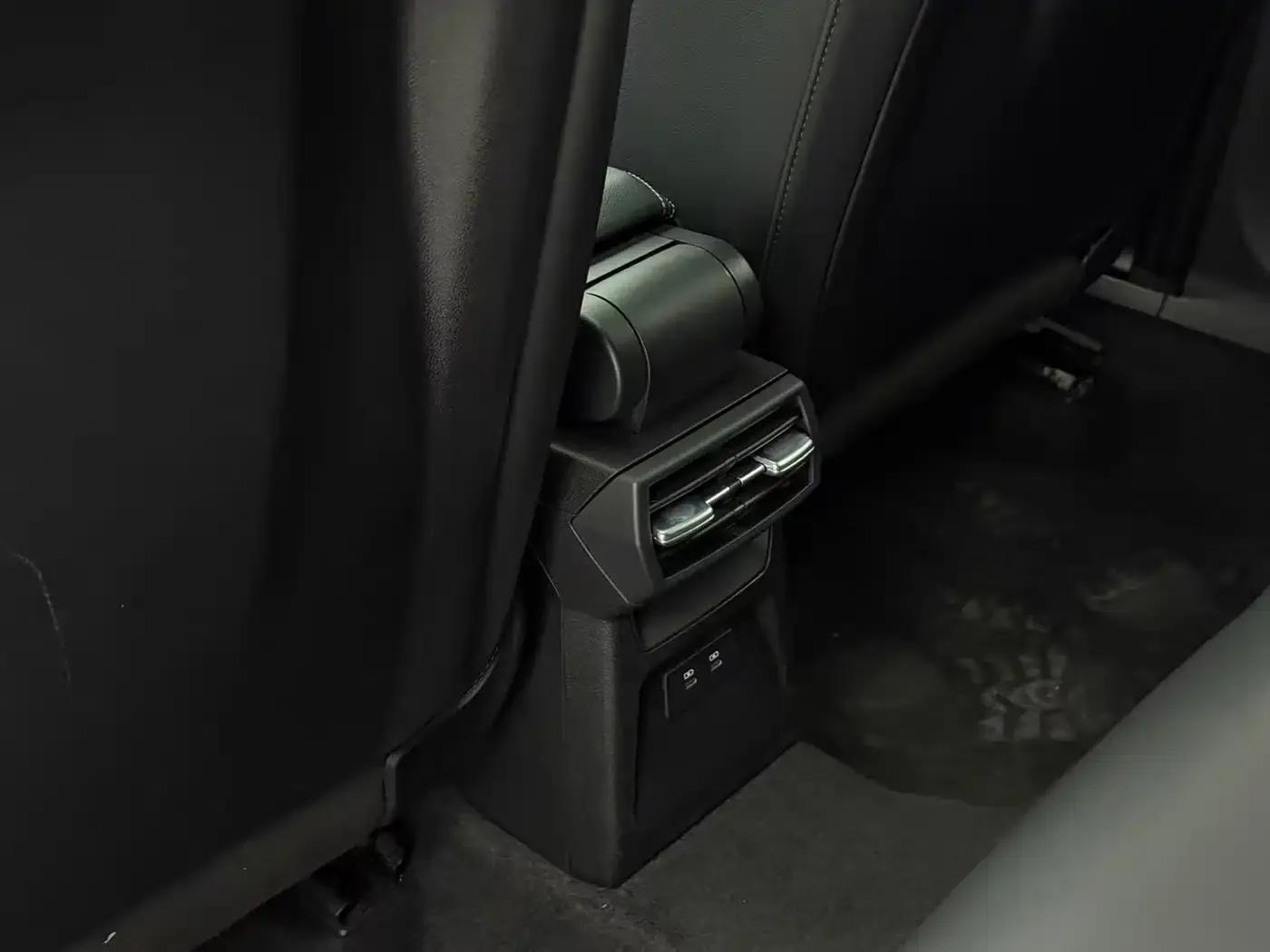 Audi A3 2022 Sportback 35 TFSI Luxury Sport — миниатюра 9